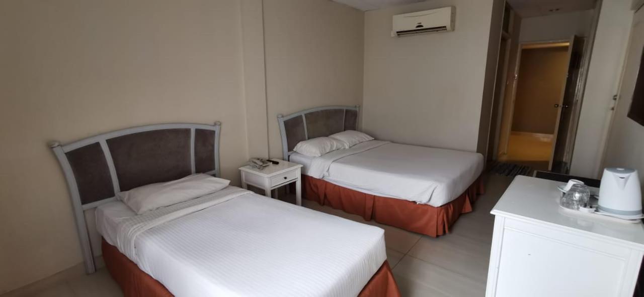 Legallery Suites Hotel Bandar Seri Begawan Exterior foto